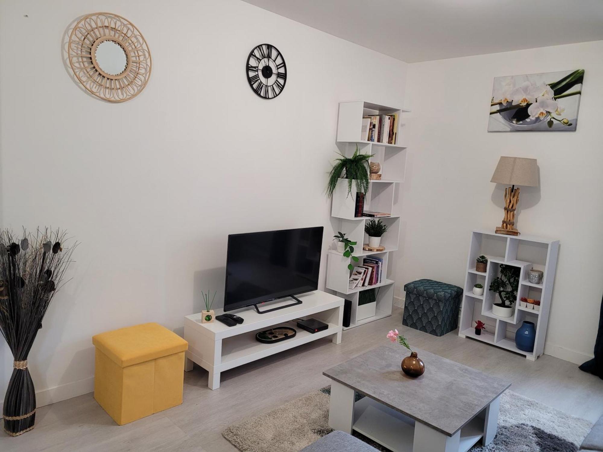 Cocooning House 204 Suite Green- Superb Studio Aeroport Paris Roissy Cdg, Parc Asterix, Chateau De Chantilly, Stade De France Survilliers Екстериор снимка